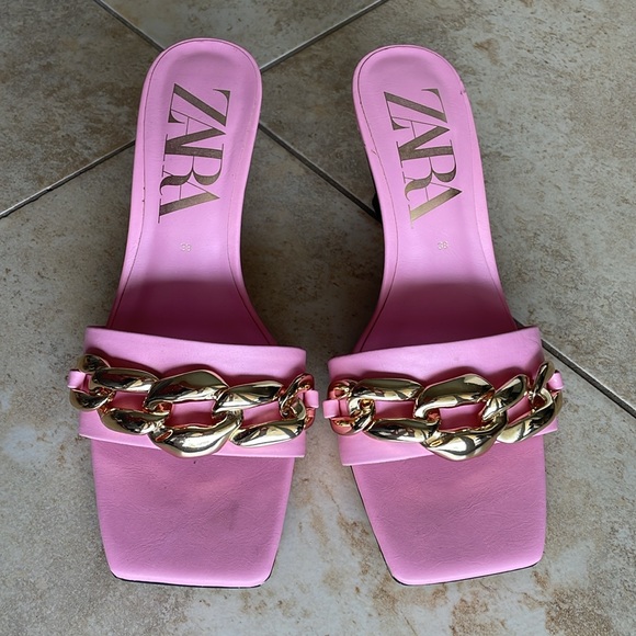 Zara Pink Sandals 💕 - Picture 4 of 9